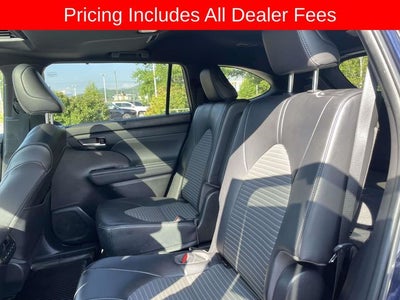 2022 Toyota Highlander XSE