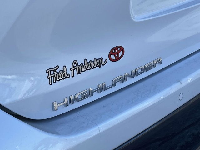 2023 Toyota Highlander Hybrid Limited