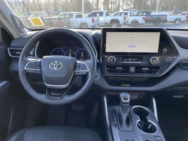 2023 Toyota Highlander Hybrid Limited
