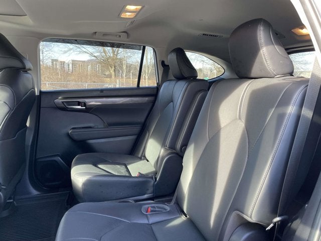 2023 Toyota Highlander Hybrid Limited