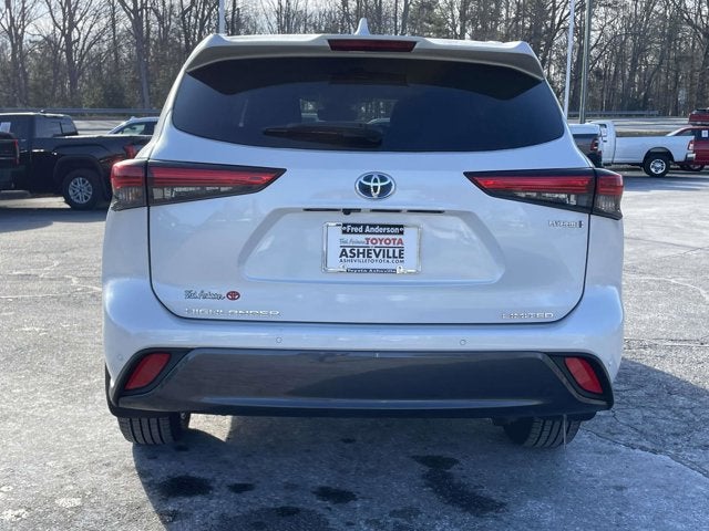 2023 Toyota Highlander Hybrid Limited