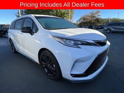2023 Toyota Sienna XSE 7 Passenger