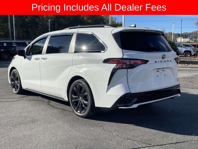2023 Toyota Sienna XSE 7 Passenger
