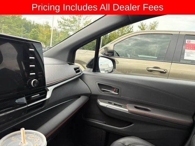 2022 Toyota Sienna XSE 7 Passenger
