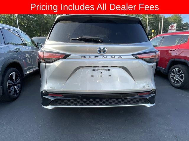 2022 Toyota Sienna XSE 7 Passenger