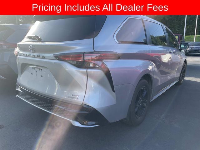 2022 Toyota Sienna XSE 7 Passenger