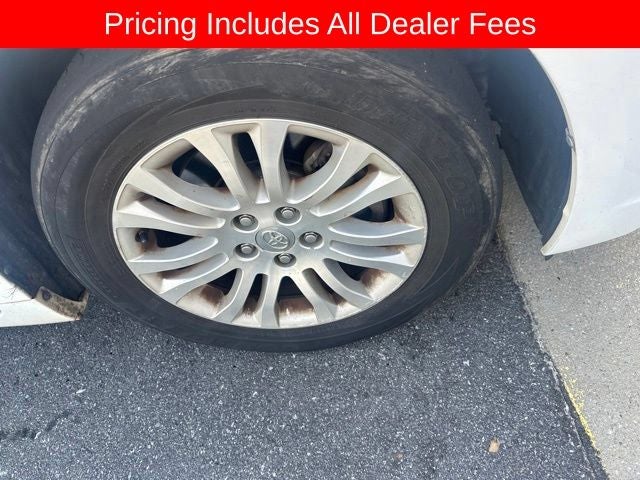 2013 Toyota SIENNA XLE 3.5L XLE 8 Passenger