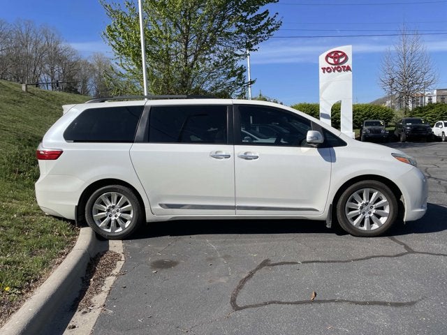 2016 Toyota Sienna Limited