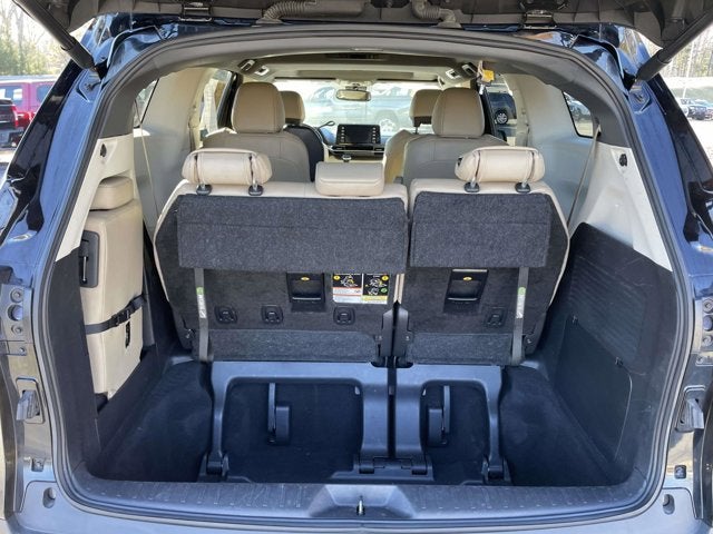 2024 Toyota Sienna XLE