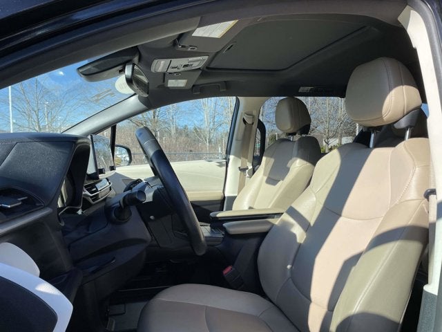 2024 Toyota Sienna XLE