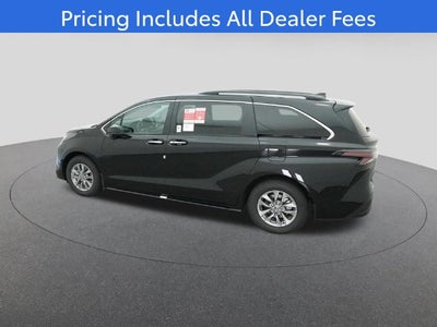 2026 Toyota Sienna XLE 8 Passenger