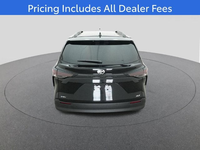 2026 Toyota Sienna XLE 8 Passenger