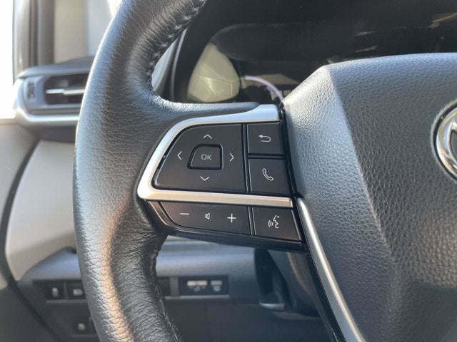 2022 Toyota Sienna XLE