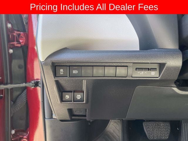 2025 Toyota Sienna XLE 8 Passenger