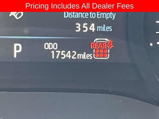 2025 Toyota Sienna XLE 8 Passenger