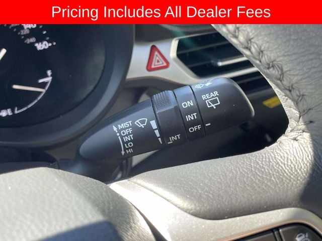 2025 Toyota Sienna XLE 8 Passenger