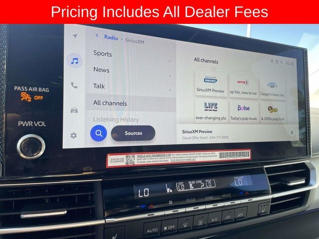 2025 Toyota Sienna XLE 8 Passenger