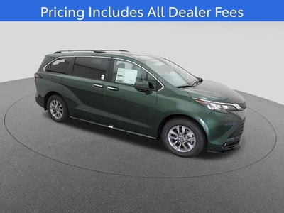 2026 Toyota Sienna XLE 8 Passenger