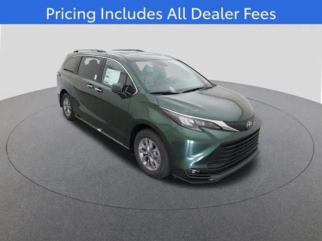 2026 Toyota Sienna XLE 8 Passenger