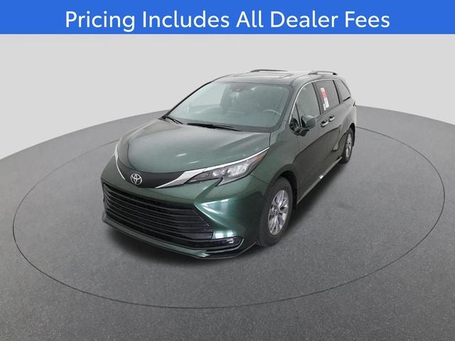 2026 Toyota Sienna XLE 8 Passenger