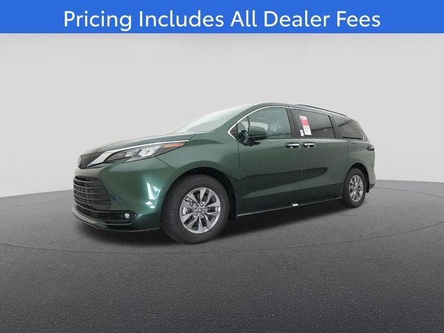 2026 Toyota Sienna XLE 8 Passenger