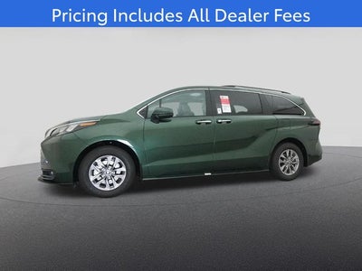 2026 Toyota Sienna XLE 8 Passenger