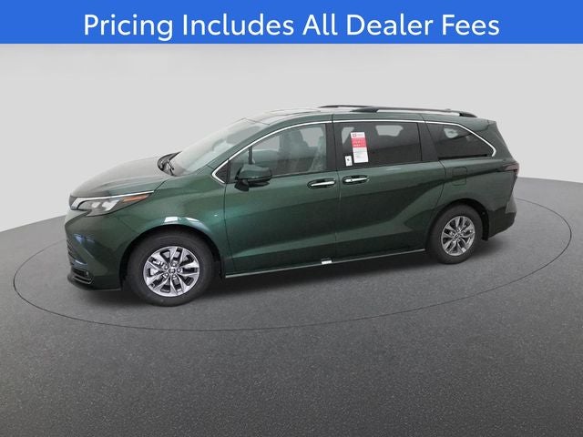 2026 Toyota Sienna XLE 8 Passenger