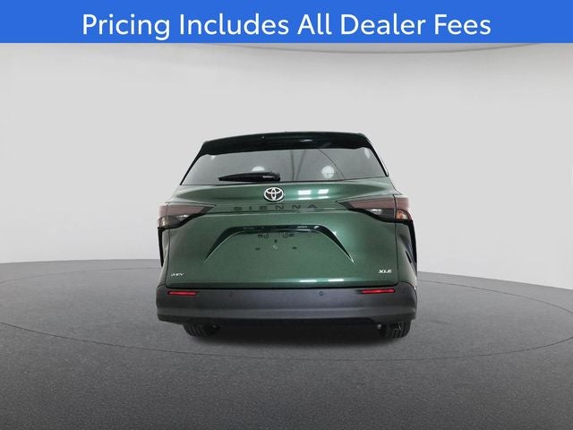 2026 Toyota Sienna XLE 8 Passenger