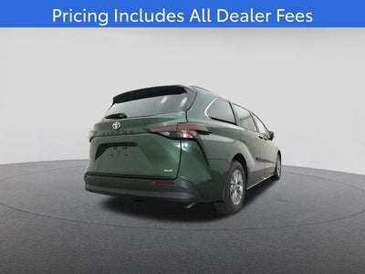 2026 Toyota Sienna XLE 8 Passenger