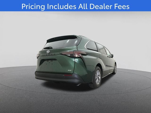 2026 Toyota Sienna XLE 8 Passenger