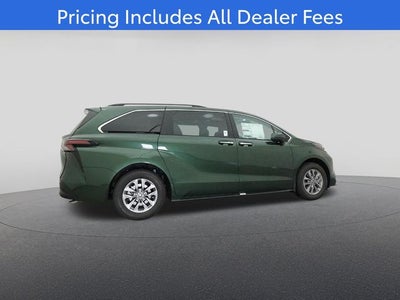 2026 Toyota Sienna XLE 8 Passenger