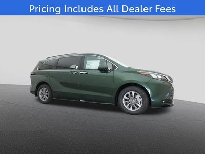 2026 Toyota Sienna XLE 8 Passenger