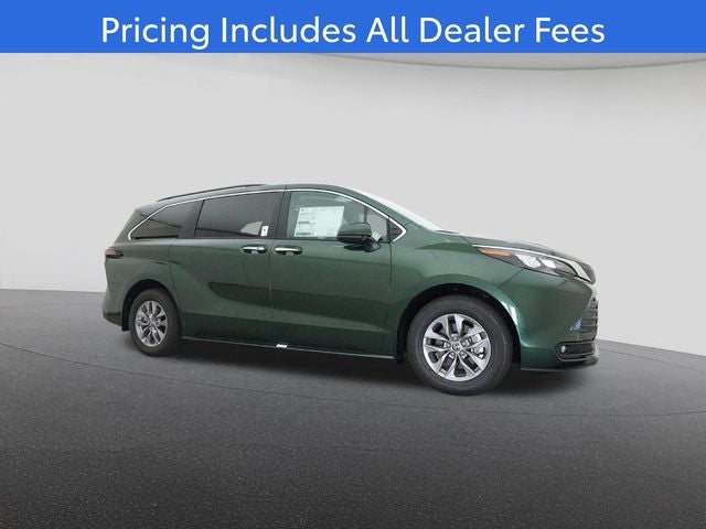 2026 Toyota Sienna XLE 8 Passenger