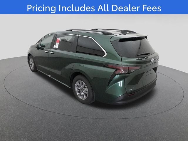 2026 Toyota Sienna XLE 8 Passenger