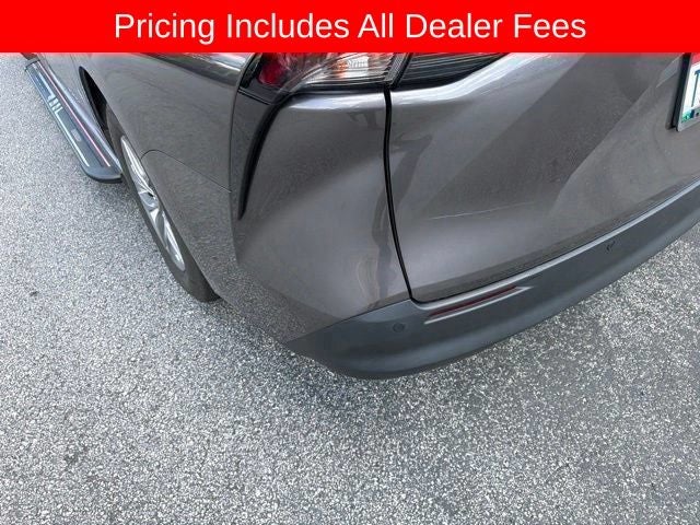 2023 Toyota Sienna XLE 7 Passenger