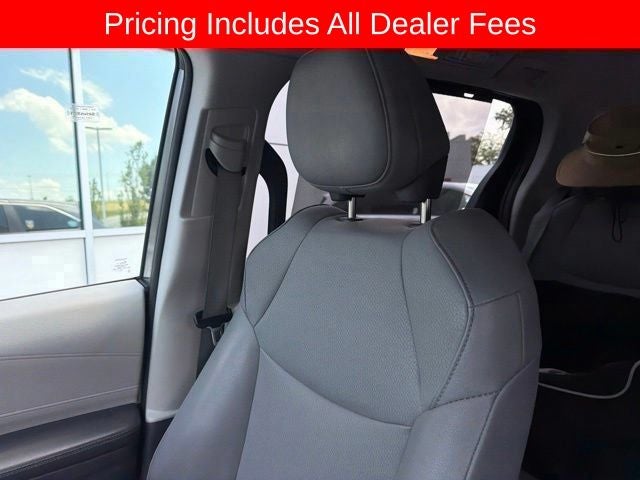2023 Toyota Sienna XLE 7 Passenger