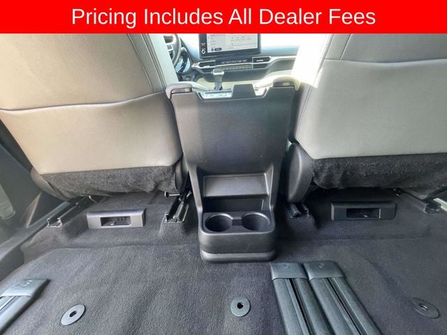 2025 Toyota Sienna XLE 8 Passenger
