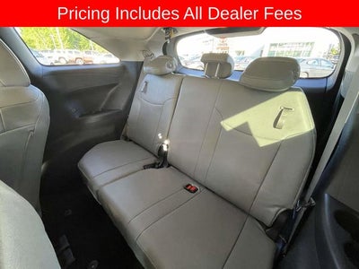 2025 Toyota Sienna XLE 8 Passenger