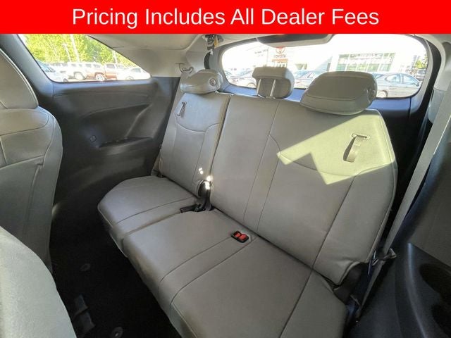 2025 Toyota Sienna XLE 8 Passenger