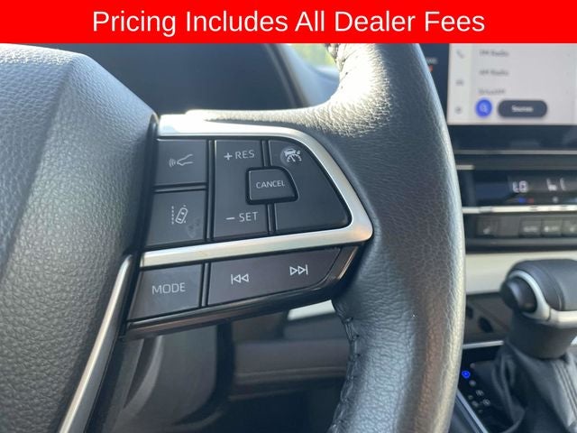 2025 Toyota Sienna XLE 8 Passenger