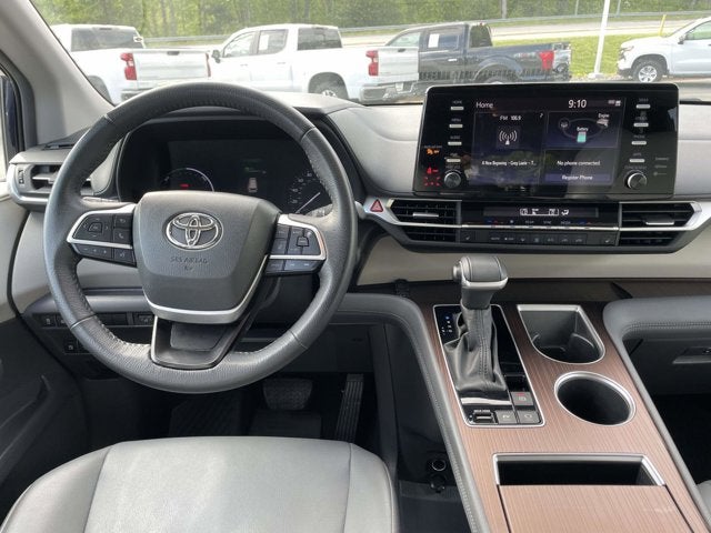 2024 Toyota SIENNA XLE AWD XLE