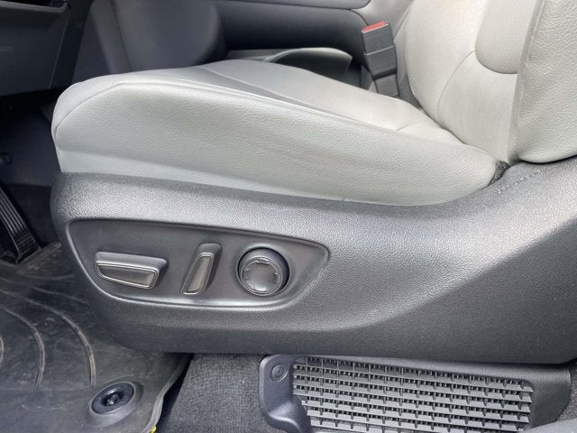 2024 Toyota SIENNA XLE AWD XLE