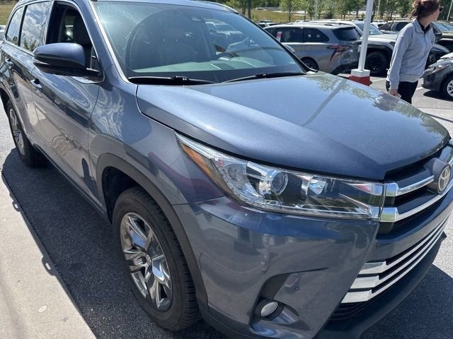 2017 Toyota Highlander Limited