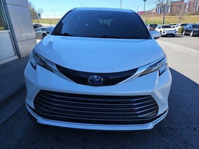 2021 Toyota Sienna Limited