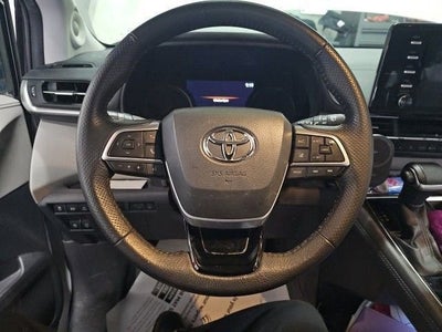 2021 Toyota Sienna Limited