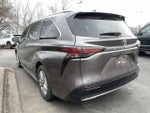 2022 Toyota Sienna Limited