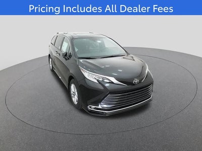 2026 Toyota Sienna Limited 7 Passenger