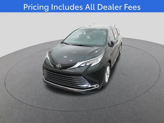 2026 Toyota Sienna Limited 7 Passenger