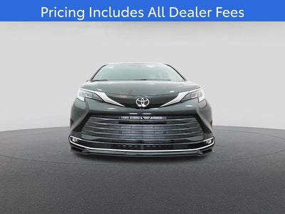 2026 Toyota Sienna Limited 7 Passenger