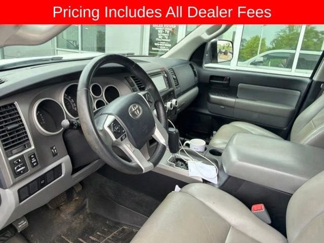 2017 Toyota Sequoia SR5